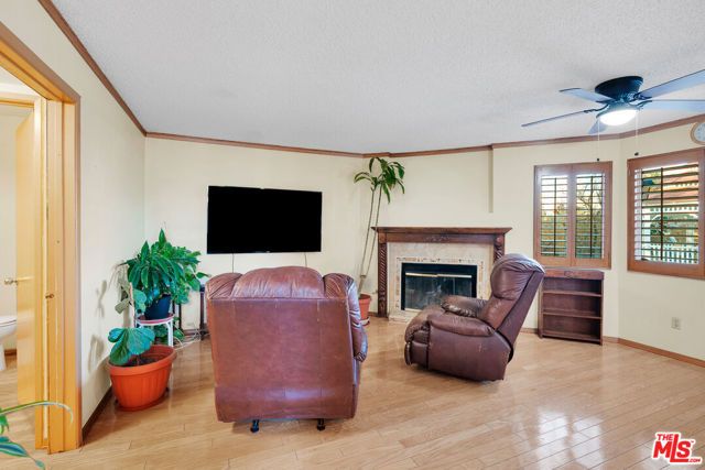 1147 Garnet Avenue, Palmdale, CA 93550