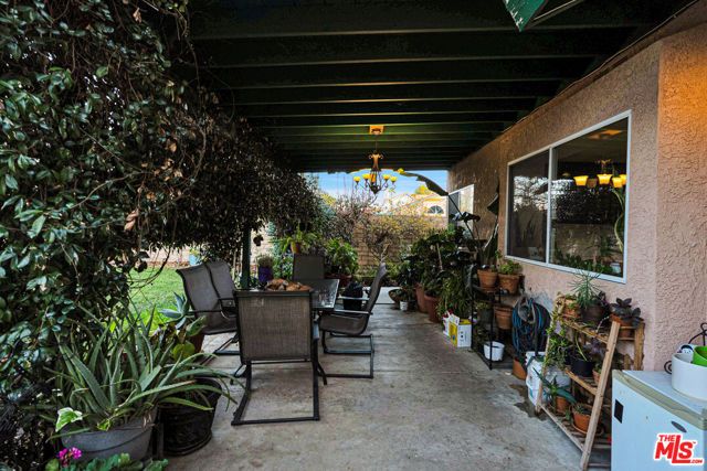 1147 Garnet Avenue, Palmdale, CA 93550