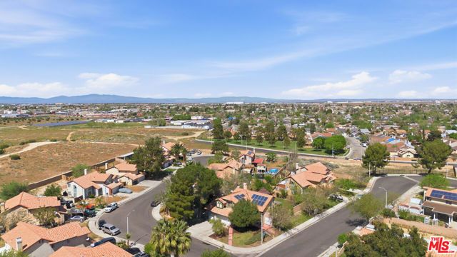 1147 Garnet Avenue, Palmdale, CA 93550