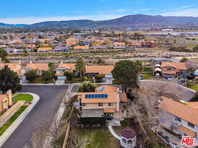 1147 Garnet Avenue, Palmdale, CA 93550