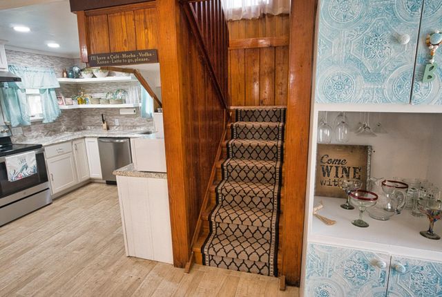 828 County Road 206, Sargent, TX 77414