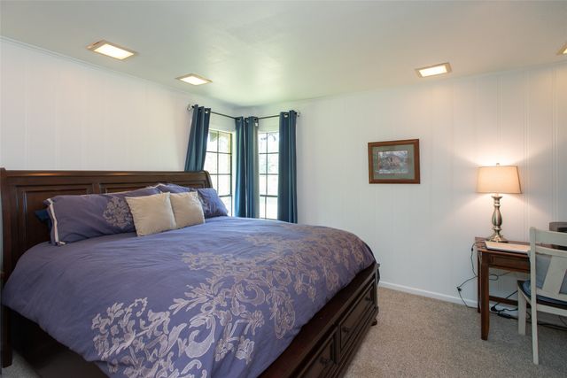 7470 FM 317, Athens, TX 75752
