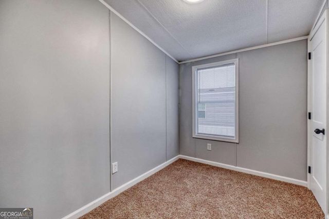 1060 Fairmont Drive, Hampton, GA 30228