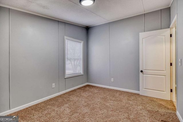 1060 Fairmont Drive, Hampton, GA 30228