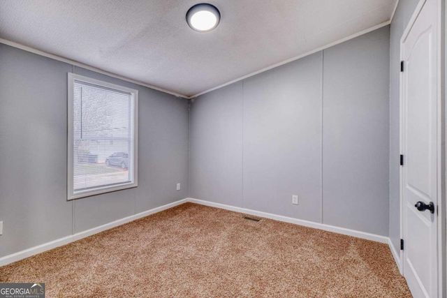 1060 Fairmont Drive, Hampton, GA 30228