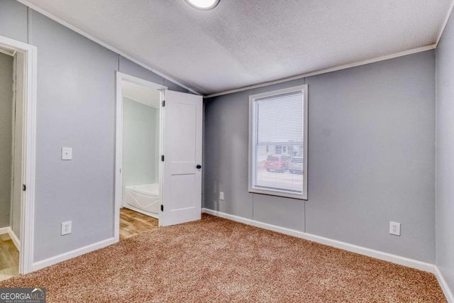 1060 Fairmont Drive, Hampton, GA 30228