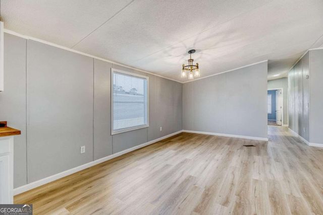 1060 Fairmont Drive, Hampton, GA 30228