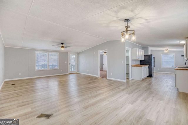 1060 Fairmont Drive, Hampton, GA 30228