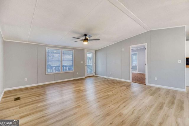 1060 Fairmont Drive, Hampton, GA 30228