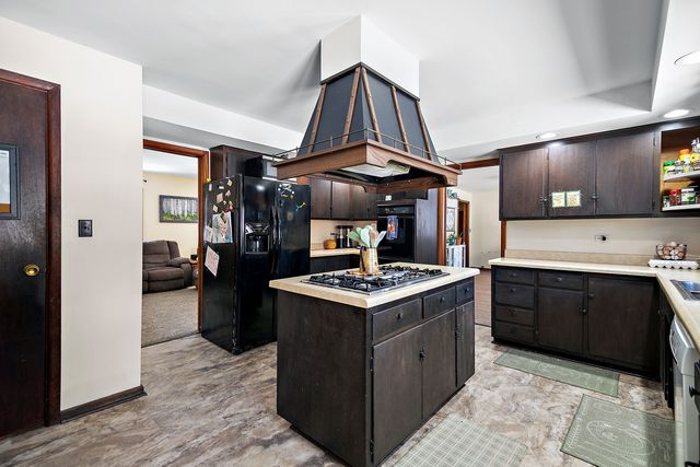 26906 S Sylvan Lane, Monee, IL 60449