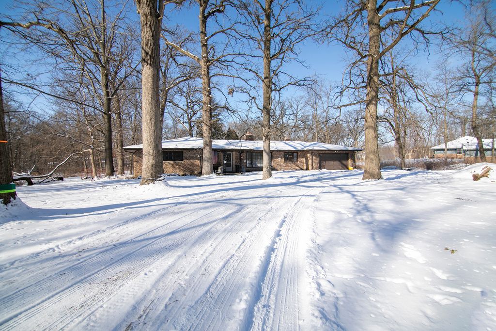 26906 S Sylvan Lane, Monee, IL 60449