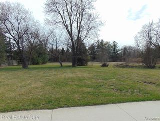 23206 21 Mile Road, Macomb, MI 48042