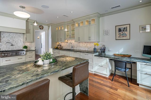 26 PAUL ROBESON PL, Princeton, NJ 08542