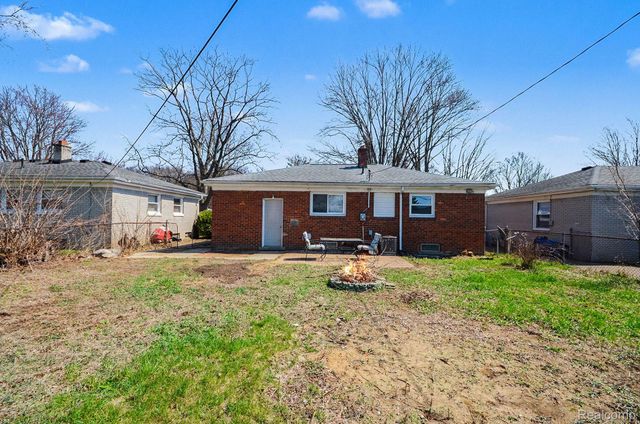 1700 Ackley Avenue, Westland, MI 48186