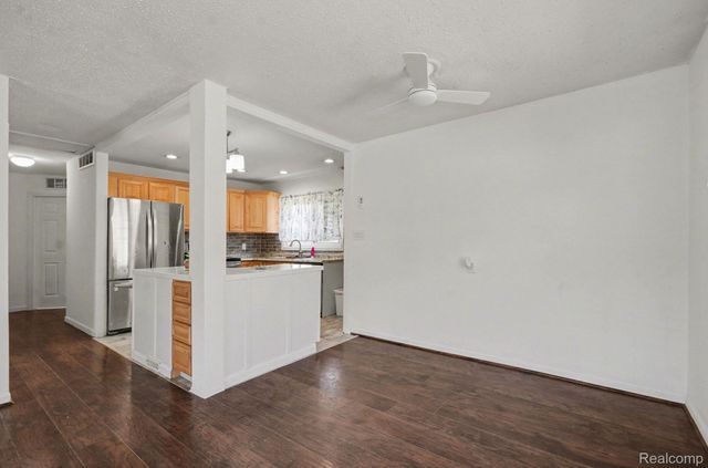 1700 Ackley Avenue, Westland, MI 48186