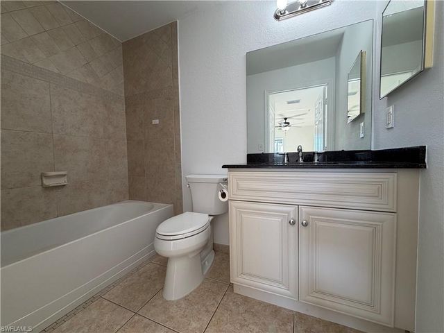 14880 Pleasant Bay LN 2102, Naples, FL 34119