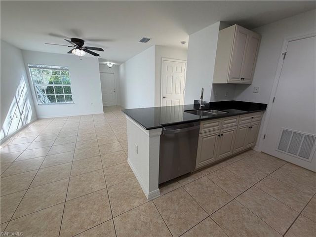 14880 Pleasant Bay LN 2102, Naples, FL 34119