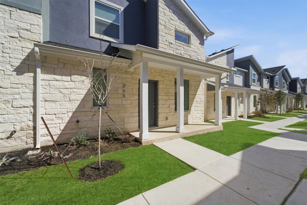 500 Municipal DR 303, Leander, TX 78641