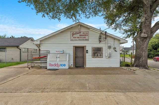 2915 Kashmere Street, Houston, TX 77026