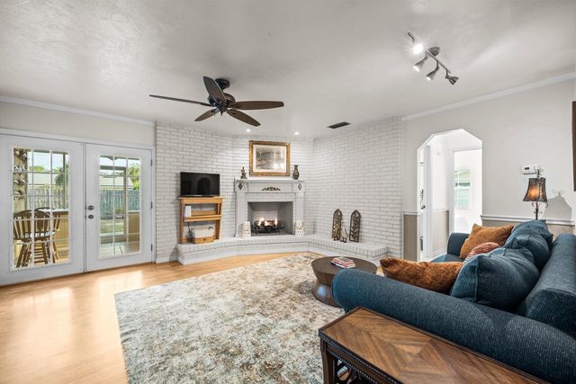 345 Cypress Rd, St Augustine, FL 32086