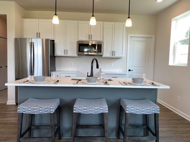 5696 Trail Side Lane 3, Hamburg Twp, MI 48189