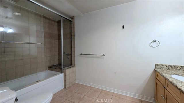 214 S Alexandria Avenue 102, Los Angeles, CA 90004