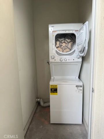 214 S Alexandria Avenue 102, Los Angeles, CA 90004