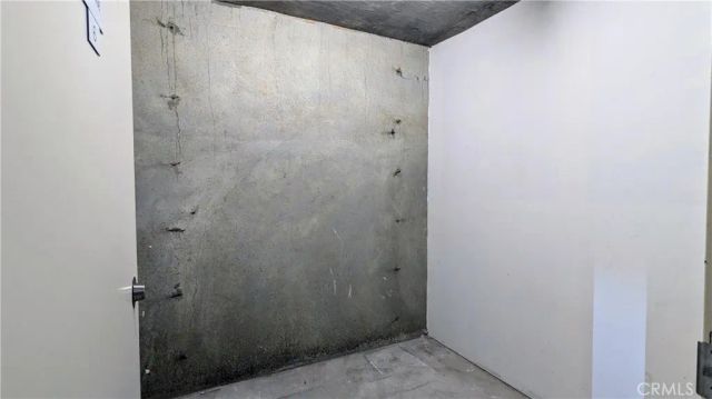 214 S Alexandria Avenue 102, Los Angeles, CA 90004