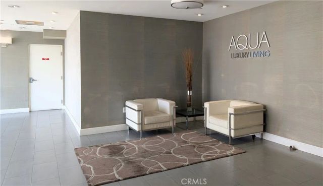 214 S Alexandria Avenue 102, Los Angeles, CA 90004