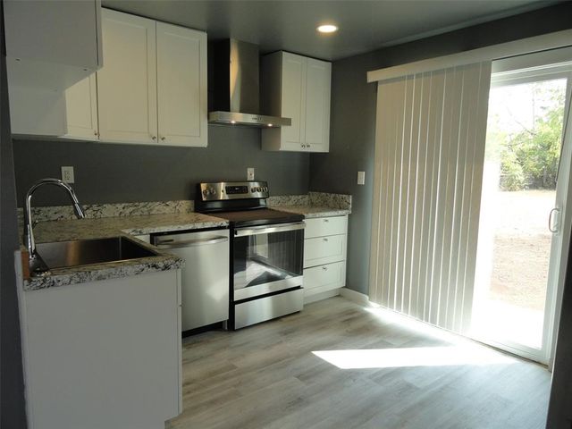 1512 SE 65th Street, Valley Brook, OK 73149