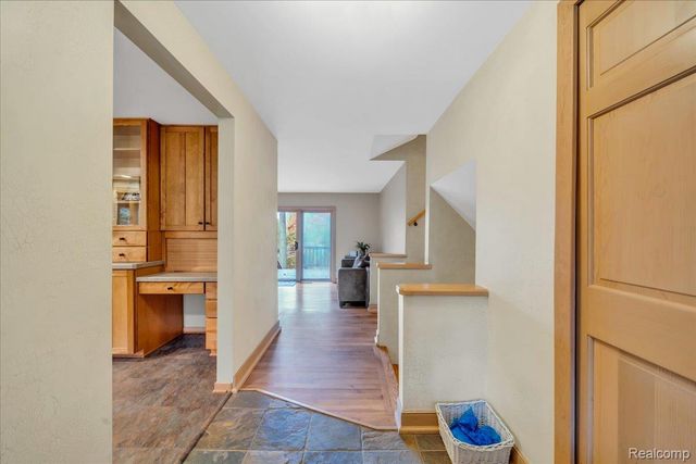 75 Ridgemont Road, Oxford Charter Township, MI 48370