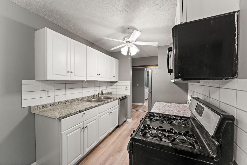 4207 Lakeside Avenue N 134, Brooklyn Center, MN 55429 — photo 4