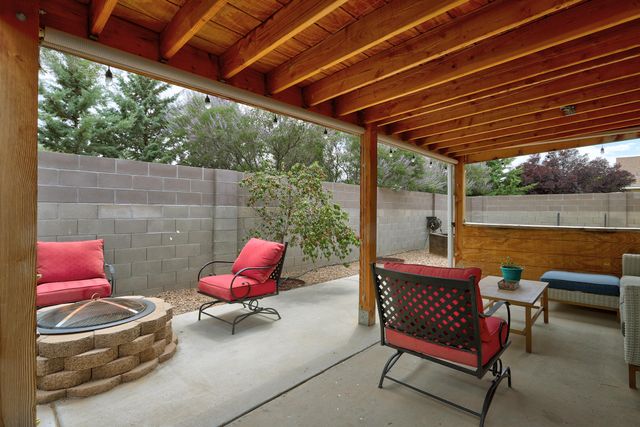 5740 Pinon Grande Road NW, Albuquerque, NM 87114