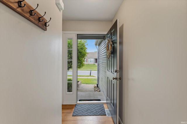 2350 Harwood Street, South Bend, IN 46614