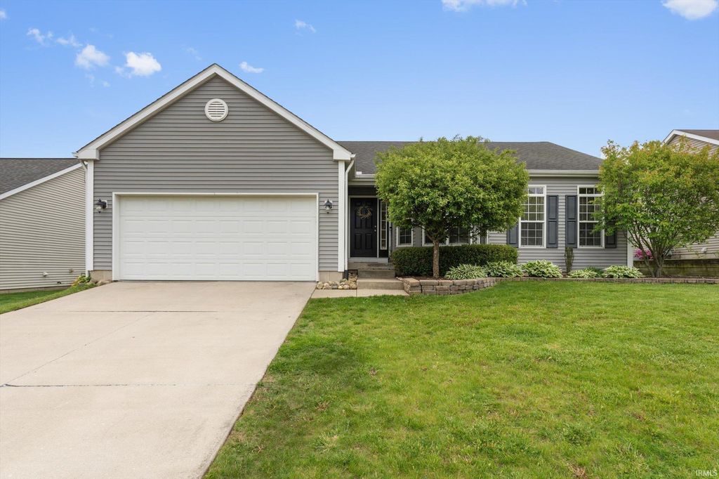 2350 Harwood Street, South Bend, IN 46614