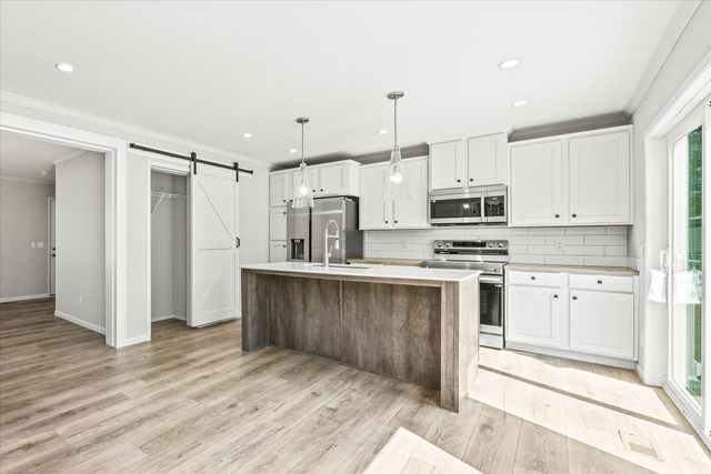 1760 Anna Maria Ln, Cookeville, TN 38501