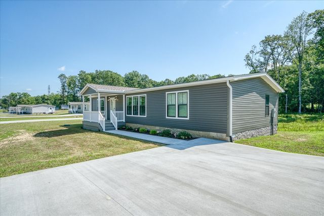 1760 Anna Maria Ln, Cookeville, TN 38501