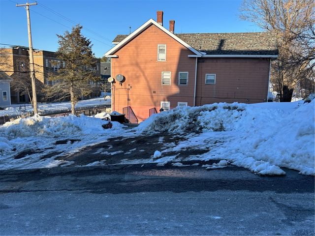 84 Saint Paul Street, North Smithfield, RI 02896