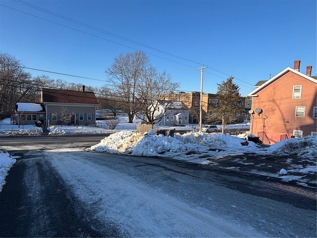 84 Saint Paul Street, North Smithfield, RI 02896