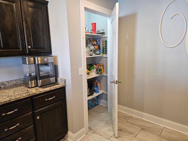 427 Todd Lane, Mt Vernon, MO 65712