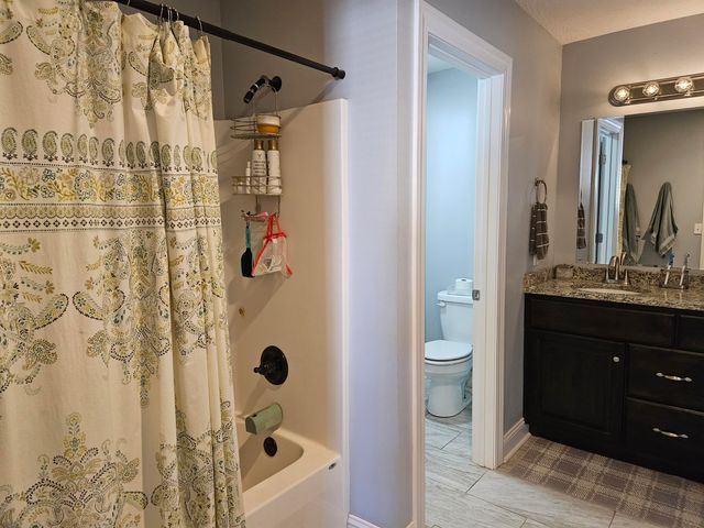 427 Todd Lane, Mt Vernon, MO 65712