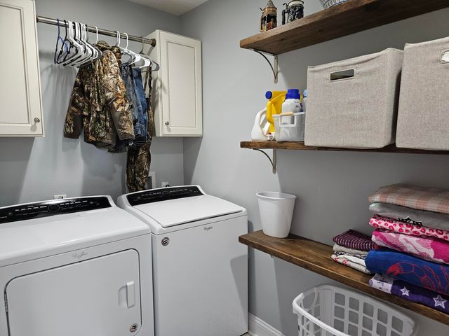 427 Todd Lane, Mt Vernon, MO 65712