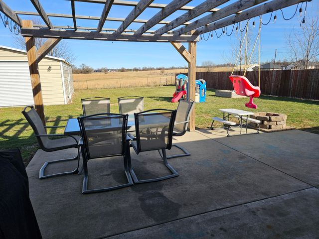 427 Todd Lane, Mt Vernon, MO 65712