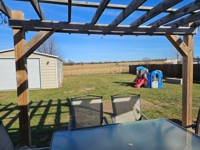 427 Todd Lane, Mt Vernon, MO 65712