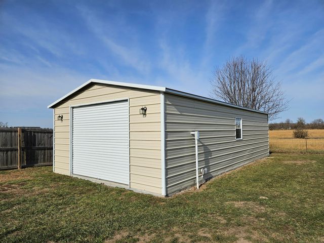 427 Todd Lane, Mt Vernon, MO 65712
