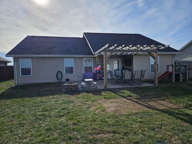 427 Todd Lane, Mt Vernon, MO 65712