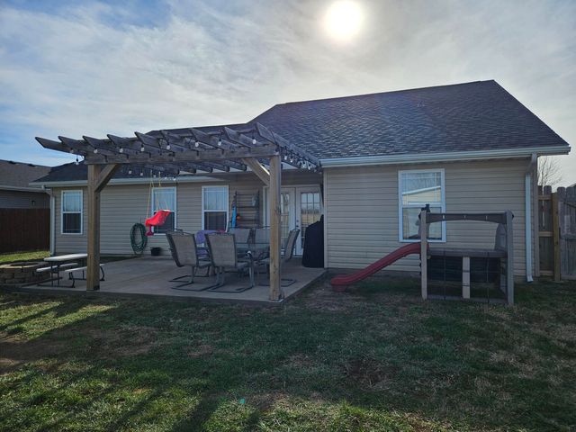 427 Todd Lane, Mt Vernon, MO 65712