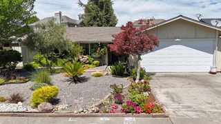 2570 Vine Hill Dr, Napa, CA 94558