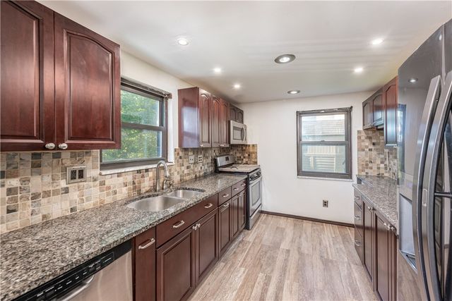 6101 Broad Street, South Park, PA 15129