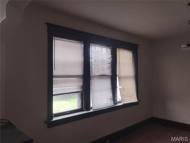 4700 Lee Avenue, St Louis, MO 63115